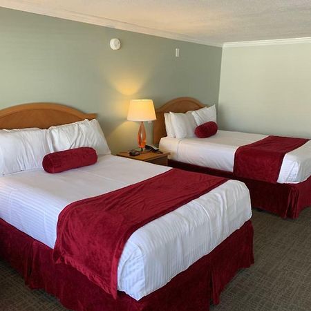 Town N Country Family Resort West Yarmouth Esterno foto