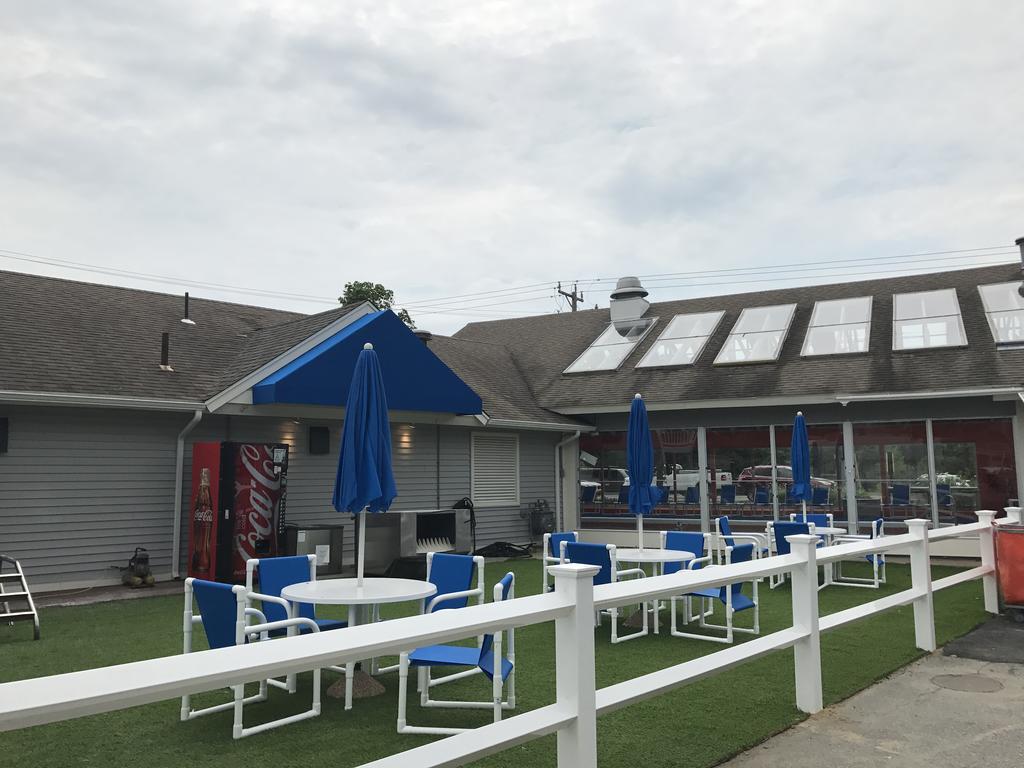 Town N Country Family Resort West Yarmouth Esterno foto