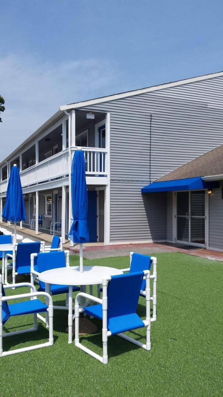 Town N Country Family Resort West Yarmouth Esterno foto